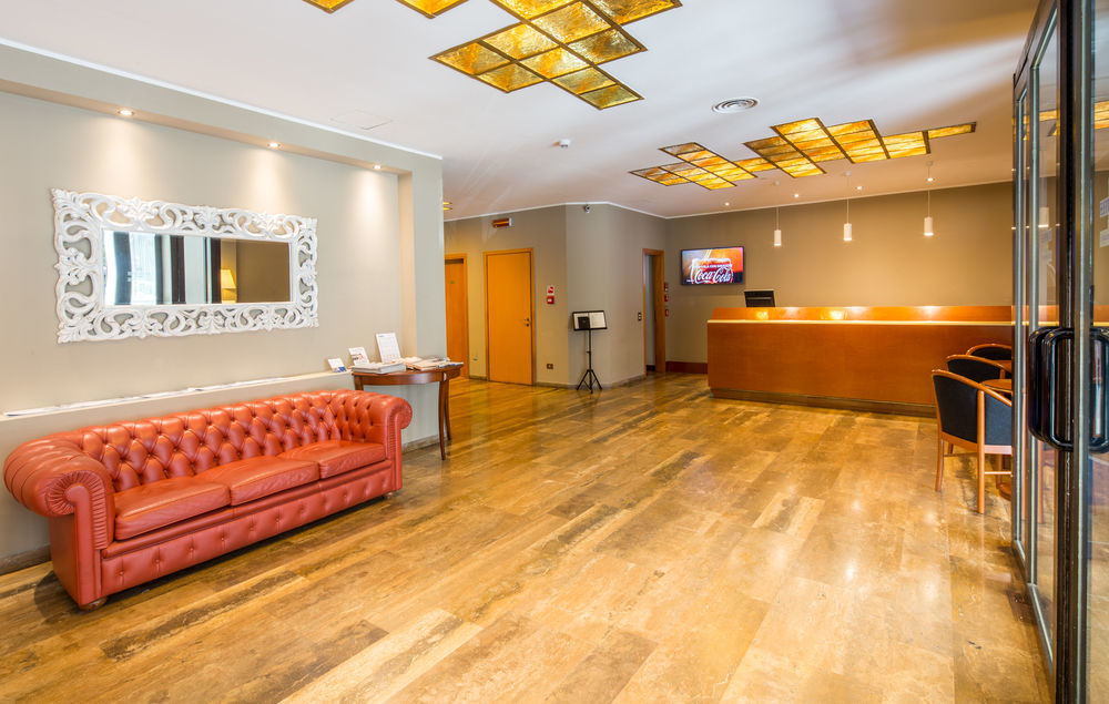 Unaway Hotel & Residence Linea Uno Milano Exteriér fotografie